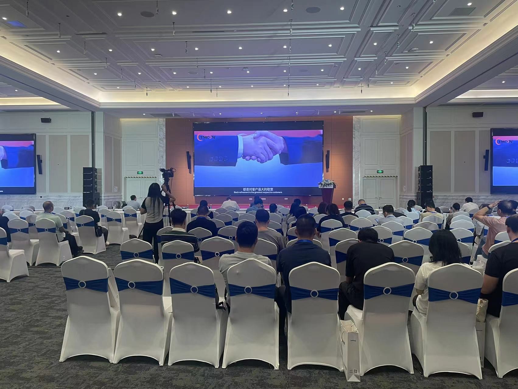 艾斯珂智能科技（深圳）有限公司在以供應(yīng)商身份參加未來實(shí)驗(yàn)室學(xué)苑｜實(shí)驗(yàn)室建設(shè)與安全管理·公益培訓(xùn)與大家共同進(jìn)步